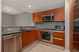 1050 Brickell Ave, Miami, FL 33131 - Photo 15