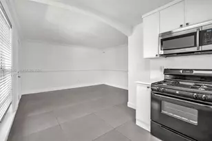 3245 Virginia St, Miami, FL 33133 - Photo 5