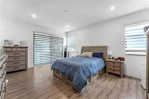 9881 W 34th Ave, Hialeah, FL 33018 - Photo 11