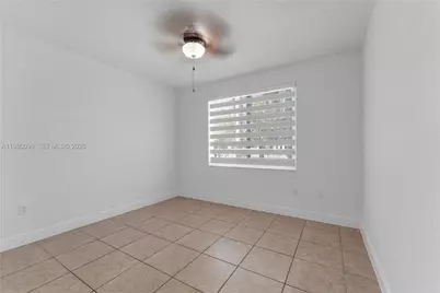 997 NE 16th Ave, Homestead, FL 33033 - Photo 13