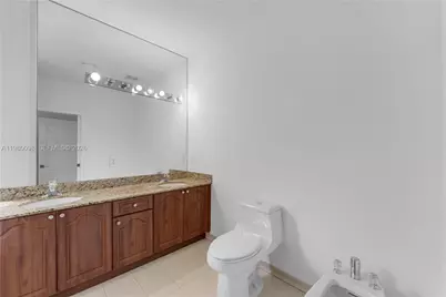 997 NE 16th Ave, Homestead, FL 33033 - Photo 17