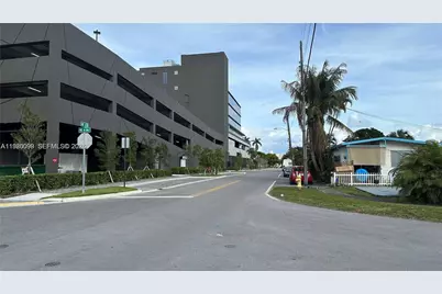 514 NE 4th Ave #514, Hallandale Beach, FL 33009 - Photo 37