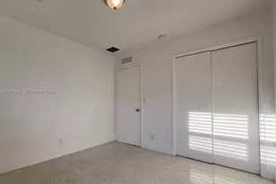 514 NE 4th Ave, Hallandale Beach, FL 33009 - Photo 21