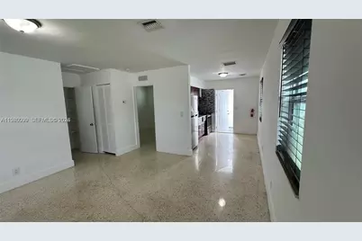 514 NE 4th Ave #514, Hallandale Beach, FL 33009 - Photo 7