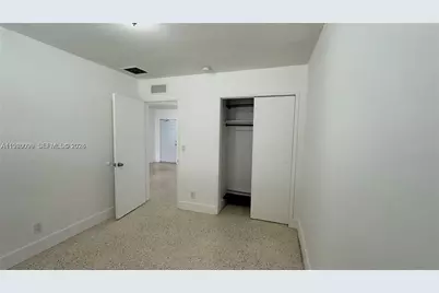 514 NE 4th Ave #514, Hallandale Beach, FL 33009 - Photo 23