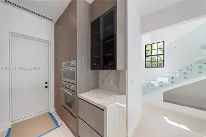 2710 S Le Jeune Rd, Coral Gables, FL 33134 - Photo 15