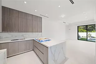 2710 S Le Jeune Rd, Coral Gables, FL 33134 - Photo 27