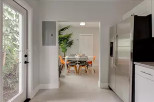 968 NE 80th St, Miami, FL 33138 - Photo 11