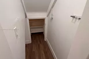 7101 SW 113th Ct, Miami, FL 33173 - Photo 9