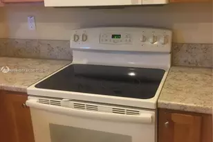 17059 SW 96th St, Miami, FL 33196 - Photo 11