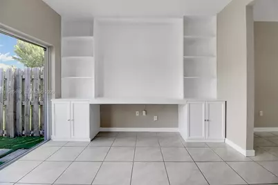 552 NE 5th Way, Florida City, FL 33034 - Photo 7