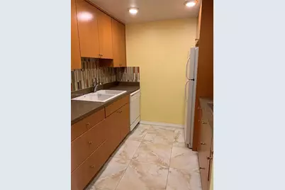 13500 SW 1st St #108U, Pembroke Pines, FL 33027 - Photo 5