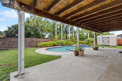 10555 SW 124th Rd, Miami, FL 33186 - Photo 27