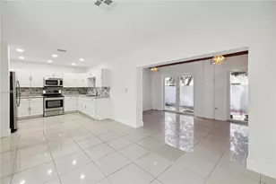 15131 SW 58th St, Miami, FL 33193 - Photo 7