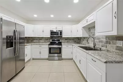 15131 SW 58th St, Miami, FL 33193 - Photo 5