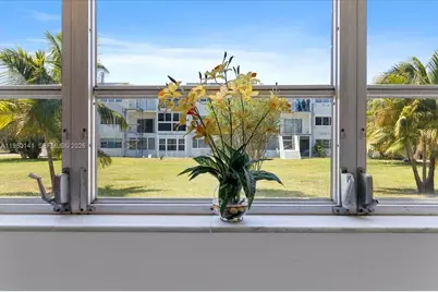 2200 Park Ln #109, Hollywood, FL 33021 - Photo 25