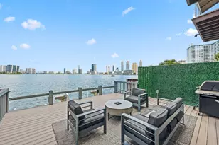 3927 NE 171 St, North Miami Beach, FL 33160 - Photo 33