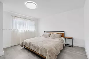 3927 NE 171 St, North Miami Beach, FL 33160 - Photo 27