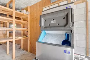 2663 Yellowtail Dr, Marathon, FL 33050 - Photo 45