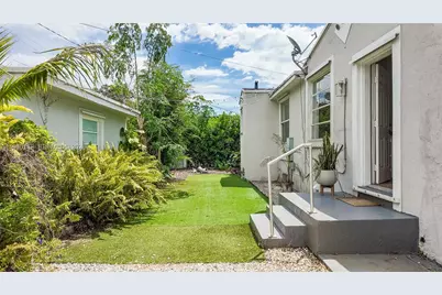 1719 SW 15th St, Miami, FL 33145 - Photo 5