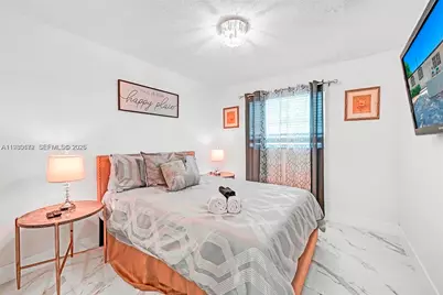 2338 Fillmore St, Hollywood, FL 33020 - Photo 9