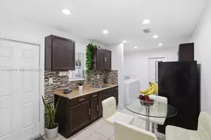 14375 SW 285th St, Homestead, FL 33033 - Photo 11