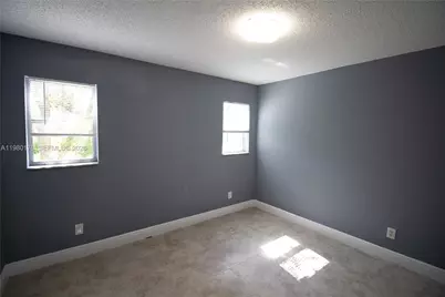 825 SW 10th St #C, Hallandale Beach, FL 33009 - Photo 7