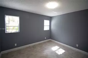 825 SW 10th St, Hallandale Beach, FL 33009 - Photo 7