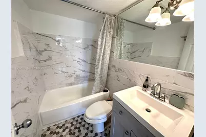 1500 Bay Rd #234S, Miami Beach, FL 33139 - Photo 15