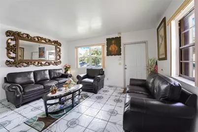560 NW 97th St, Miami, FL 33150 - Photo 5