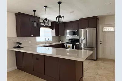 4161 SW 97th Pl, Miami, FL 33165 - Photo 3