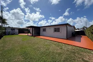 4161 SW 97th Pl, Miami, FL 33165 - Photo 15