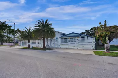 1520 SW 86th Ct, Miami, FL 33144 - Photo 3