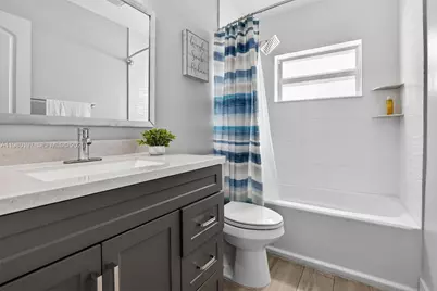 8008 NW 101st Ave, Tamarac, FL 33321 - Photo 25