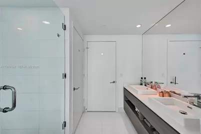 460 NE 28th St #3403, Miami, FL 33137 - Photo 31