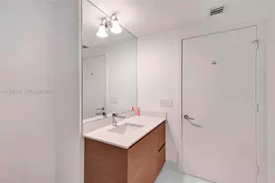 460 NE 28th St, Miami, FL 33137 - Photo 25