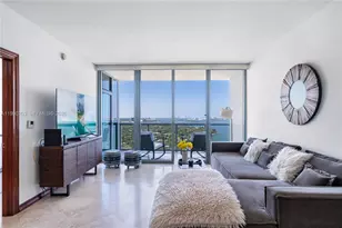 601 NE 36th St, Miami, FL 33137 - Photo 7