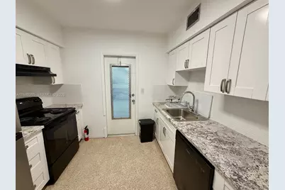 1135 101st St #3, Bay Harbor Islands, FL 33154 - Photo 13