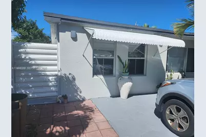 1561 NE 29th St, Pompano Beach, FL 33064 - Photo 1