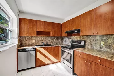 2621 SW Natura Ave, Deerfield Beach, FL 33441 - Photo 15