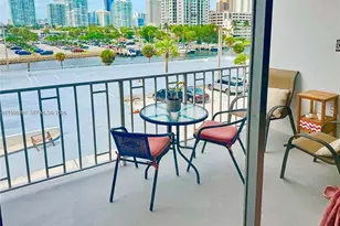 500 Bayview Dr, Sunny Isles Beach, FL 33160 - Photo 3