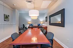 500 Bayview Dr, Sunny Isles Beach, FL 33160 - Photo 37