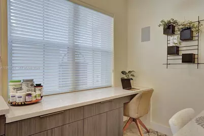 1529 Shoreline Way #1529, Hollywood, FL 33019 - Photo 13