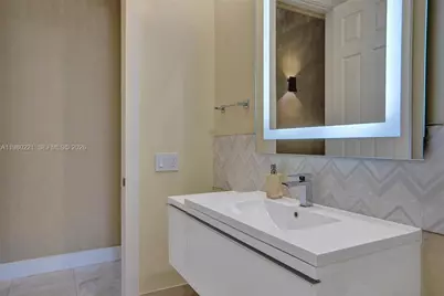 1529 Shoreline Way #1529, Hollywood, FL 33019 - Photo 23