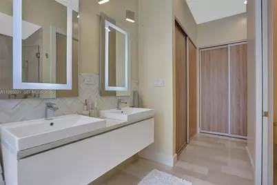 1529 Shoreline Way #1529, Hollywood, FL 33019 - Photo 25