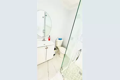 18901 NW 77th Ct, Hialeah, FL 33015 - Photo 3