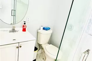 18901 NW 77th Ct, Hialeah, FL 33015 - Photo 3