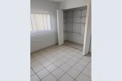 2815 W 76th St #202-17, Hialeah, FL 33018 - Photo 11