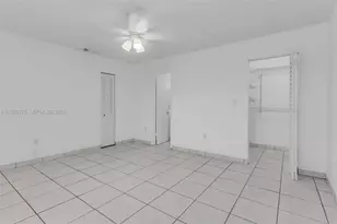 15421 SW 81st Cir Ln, Miami, FL 33193 - Photo 15