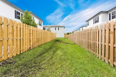 11925 NW 46th St, Coral Springs, FL 33076 - Photo 43